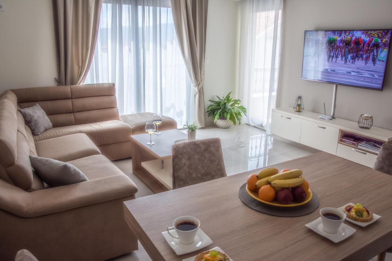 Ralux Apartman Tivat Eksteriør bilde