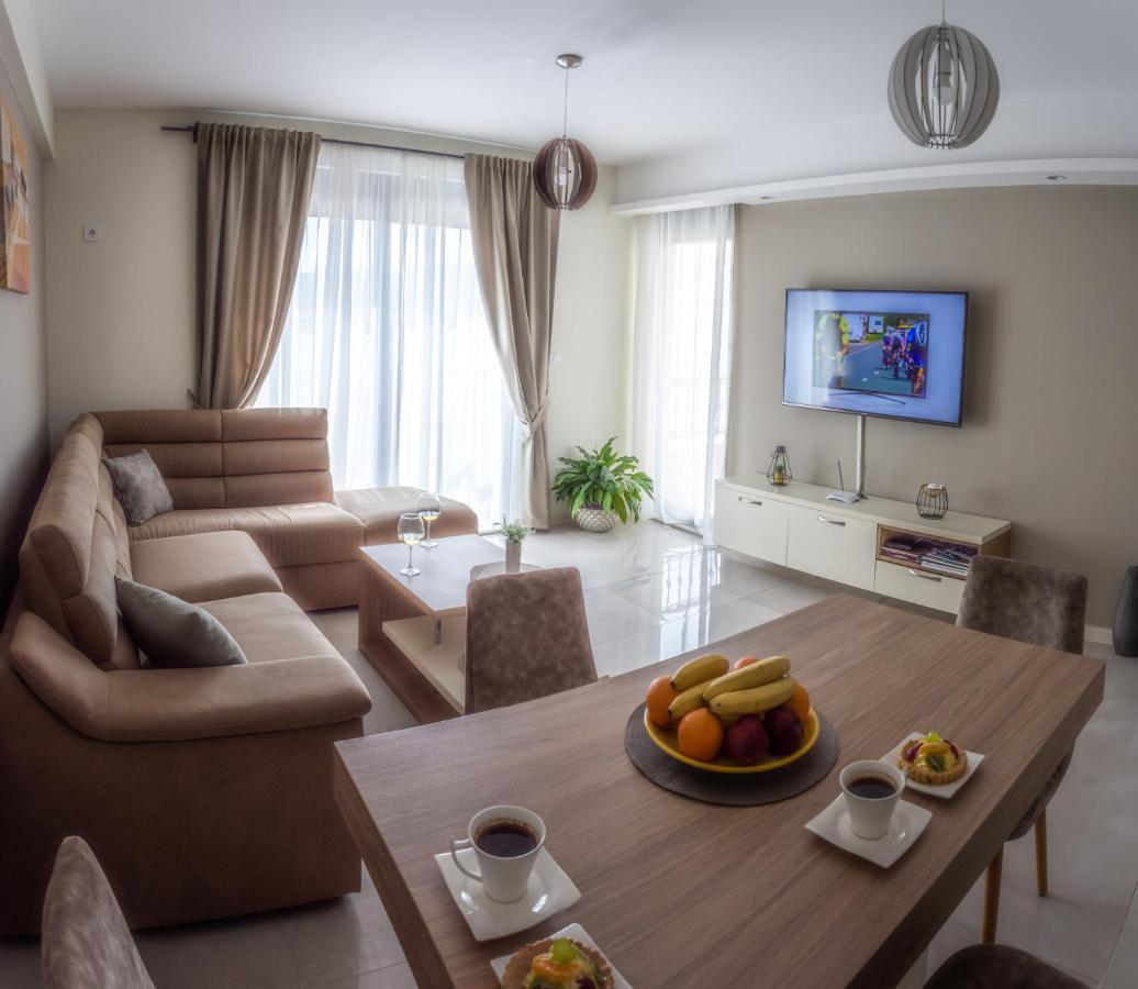 Ralux Apartman Tivat Eksteriør bilde